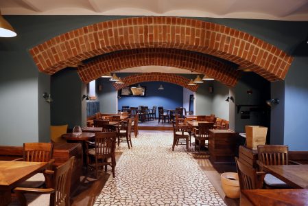 Piwnica Farna czeka na gospodarza